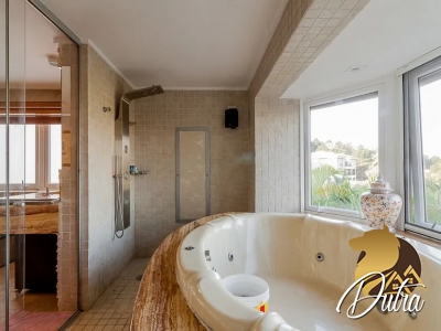 Alpha 10 Alphaville 1600m² 07 Dormitórios 05 Suítes 6 Vagas