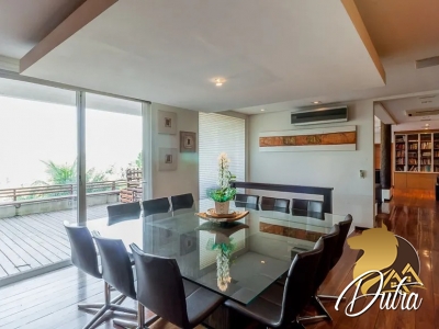 Alpha 10 Alphaville 1600m² 07 Dormitórios 05 Suítes 6 Vagas