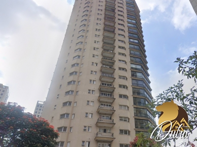Lindenberg Caroline Mahal Panamby 350m² 04 Dormitórios 04 Suítes 4 Vagas