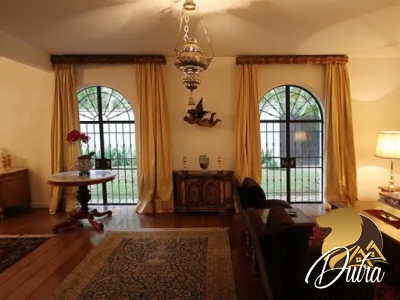 Padrão Jardim América 600m² 05 Dormitórios 01 Suítes 7 Vagas