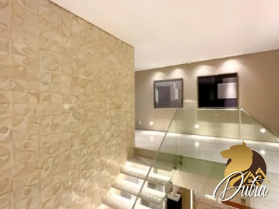 Edifício Moema Signature Vila Uberabinha 800m² 04 Dormitórios 04 Suítes 6 Vagas