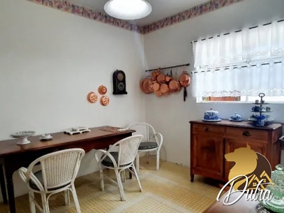 Padrão Jardim Paulista 560m² 04 Dormitórios 01 Suítes 10 Vagas