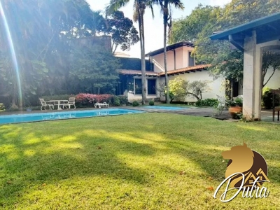 Padrão Jardim Paulista 560m² 04 Dormitórios 01 Suítes 10 Vagas