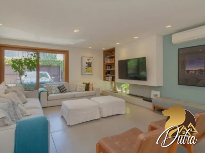 Padrão Jardim Paulistano 250m² 03 Dormitórios 01 Suítes 2 Vagas