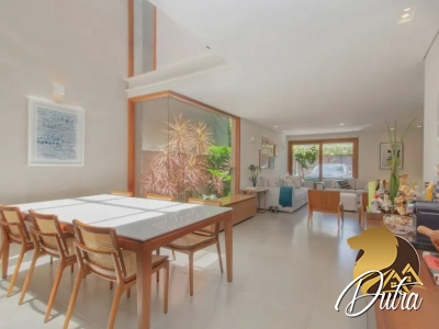 Padrão Jardim Paulistano 250m² 03 Dormitórios 01 Suítes 2 Vagas