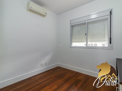 London Itaim Bibi 162m² 03 Dormitórios 03 Suítes 3 Vagas