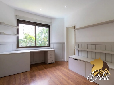 Edifício Miraflores Itaim Bibi 210m² 03 Dormitórios 03 Suítes 3 Vagas