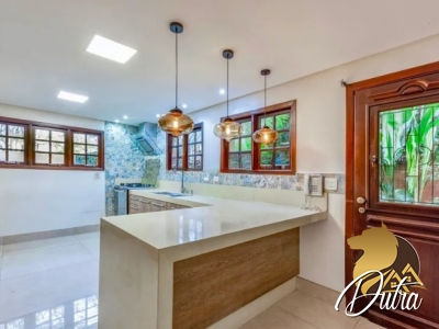 Padrão Jardim Paulistano 250m² 03 Dormitórios 03 Suítes 3 Vagas