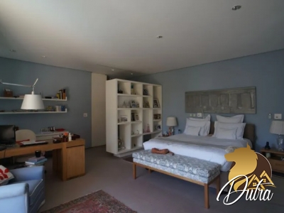 Padrão Jardim Paulista 1460m² 05 Dormitórios 05 Suítes 10 Vagas