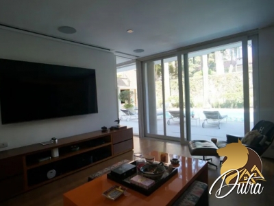 Padrão Jardim Paulista 1460m² 05 Dormitórios 05 Suítes 10 Vagas