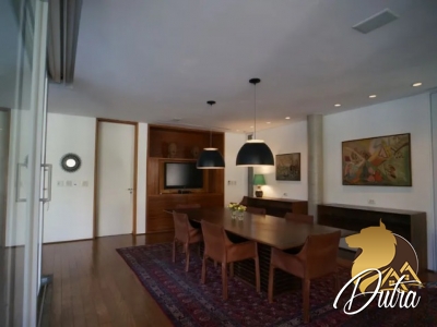 Padrão Jardim Paulista 1460m² 05 Dormitórios 05 Suítes 10 Vagas