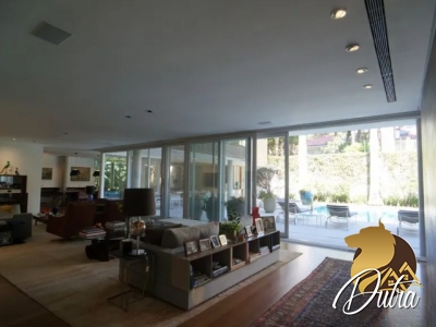 Padrão Jardim Paulista 1460m² 05 Dormitórios 05 Suítes 10 Vagas