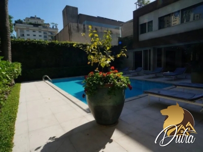 Padrão Jardim Paulista 1460m² 05 Dormitórios 05 Suítes 10 Vagas