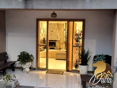 Padrão Cidade Ademar 540m² 06 Dormitórios 04 Suítes 4 Vagas