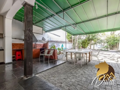 Padrão Jardim Luzitânia 400m² 04 Dormitórios 04 Suítes 4 Vagas