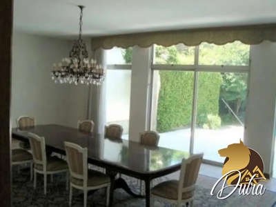 Padrão Jardim Paulista 580m² 05 Dormitórios 04 Suítes 10 Vagas