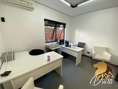 Casa Comercial Jardim América 734m² 06 Dormitórios 02 Suítes 6 Vagas