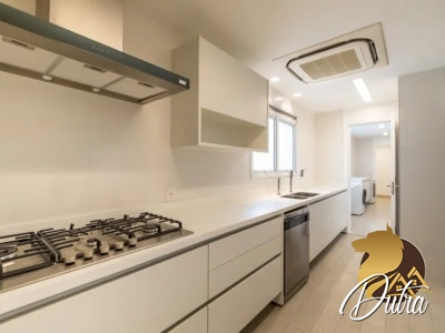 Celebration Itaim Vila Olímpia 455m² 04 Dormitórios 04 Suítes 5 Vagas