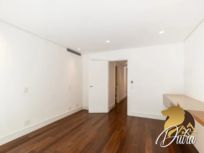 Celebration Itaim Vila Olímpia 455m² 04 Dormitórios 04 Suítes 5 Vagas