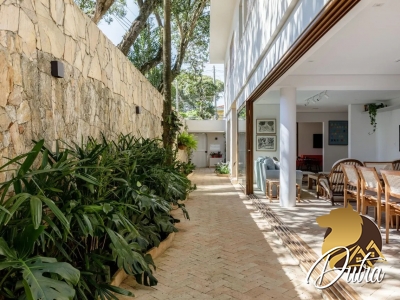 Padrão Indianópolis 427m² 03 Dormitórios 03 Suítes 2 Vagas