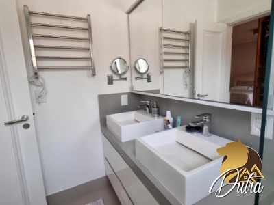 Casa de Condomínio Brooklin Paulista 266m² 04 Dormitórios 02 Suítes 3 Vagas