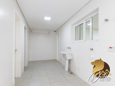 Porto Fino Parque Colonial 680m² 04 Dormitórios 04 Suítes 4 Vagas