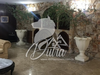 Casa de Vila Jardim Guedala 600m² 04 Dormitórios 04 Suítes 5 Vagas