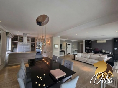 Cindy & Naomi Itaim Bibi 234m² 04 Dormitórios 03 Suítes 4 Vagas