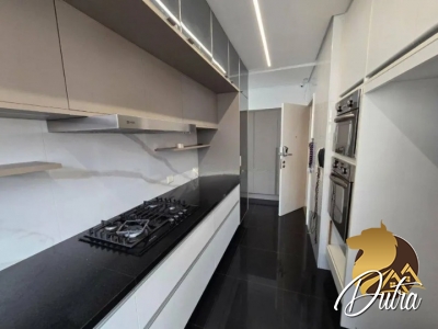 Cindy & Naomi Itaim Bibi 234m² 04 Dormitórios 03 Suítes 4 Vagas