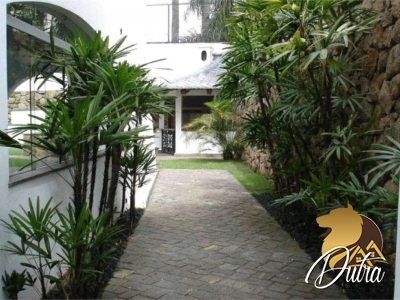 Padrão Vila Madalena 630m² 04 Dormitórios 04 Suítes 4 Vagas