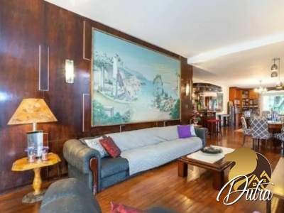 Padrão Jardim Paulistano 350m² 04 Dormitórios 01 Suítes 4 Vagas