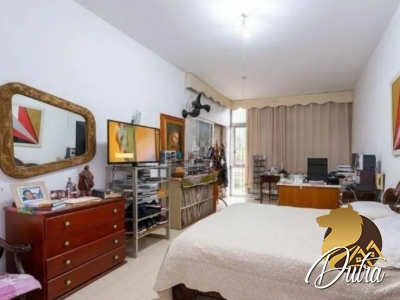 Padrão Jardim Paulistano 350m² 04 Dormitórios 01 Suítes 4 Vagas