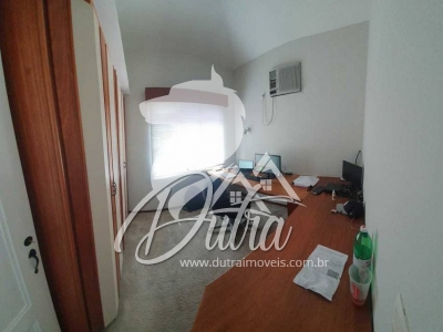 Padrão Moema 240m² 04 Dormitórios 02 Suítes 3 Vagas
