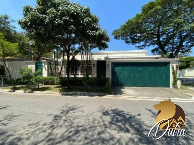 Padrão Jardim Luzitânia 282m² 04 Dormitórios 03 Suítes 4 Vagas