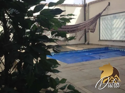 Maison Frontenac Indianópolis 180m² 03 Dormitórios 01 Suítes 2 Vagas