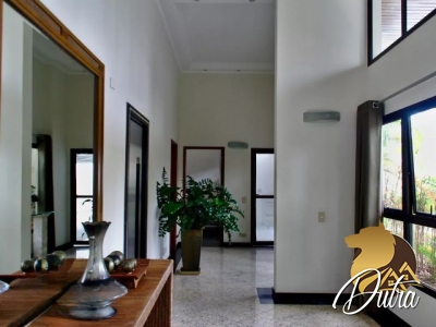 Maison Frontenac Indianópolis 180m² 03 Dormitórios 01 Suítes 2 Vagas