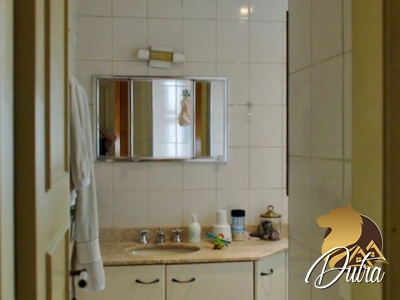 Maison Frontenac Indianópolis 180m² 03 Dormitórios 01 Suítes 2 Vagas