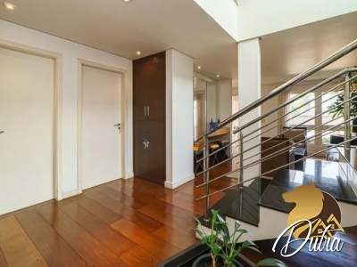 Padrão Chácara Monte Alegre 355m² 04 Dormitórios 02 Suítes 4 Vagas