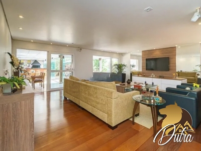 Padrão Chácara Monte Alegre 355m² 04 Dormitórios 02 Suítes 4 Vagas