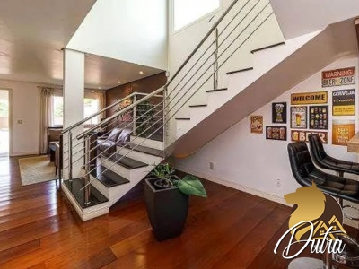 Padrão Chácara Monte Alegre 355m² 04 Dormitórios 02 Suítes 4 Vagas