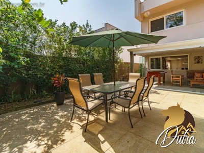 Padrão Chácara Monte Alegre 355m² 04 Dormitórios 02 Suítes 4 Vagas