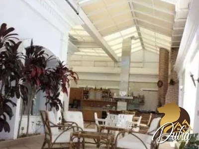 Padrão Jardim Paulista 800m² 04 Dormitórios 03 Suítes 10 Vagas