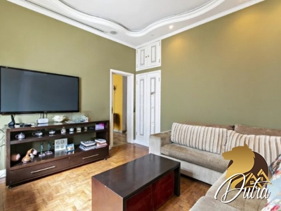 Padrão Jardim Paulista 800m² 04 Dormitórios 03 Suítes 10 Vagas