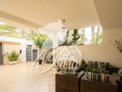 Padrão Jardim Marajoara 525m² 04 Dormitórios 04 Suítes 6 Vagas