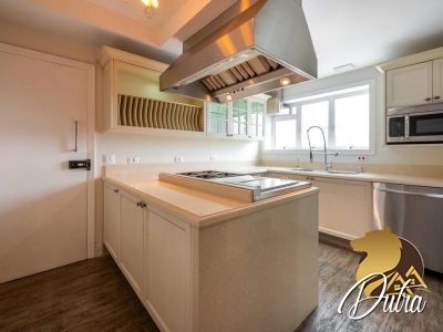 Edifício Asas de Butterfly Itaim Bibi 250m² 04 Dormitórios 03 Suítes 4 Vagas