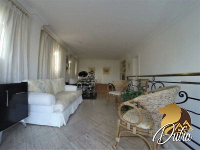 Edifício Saint Etienne Moema 360m² 04 Dormitórios 02 Suítes 6 Vagas