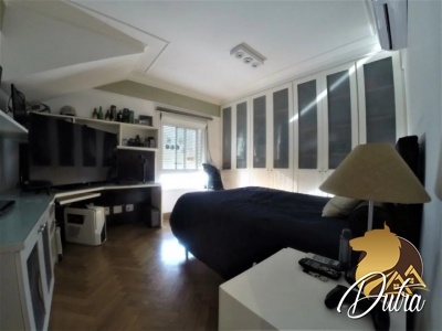 Edifício Saint Etienne Moema 360m² 04 Dormitórios 02 Suítes 6 Vagas