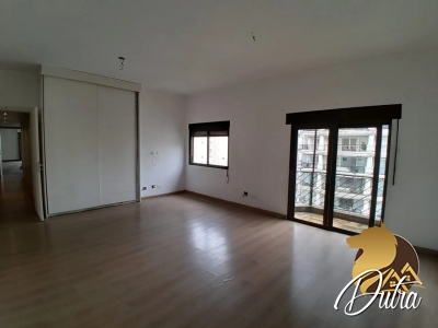 Flamboyan Planalto Paulista 450m² 03 Dormitórios 03 Suítes 4 Vagas