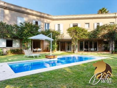 Padrão Cidade Jardim 855m² 05 Dormitórios 05 Suítes 5 Vagas