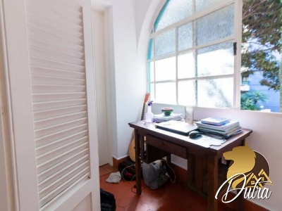 Padrão Vila Olímpia 250m² 04 Dormitórios 6 Vagas